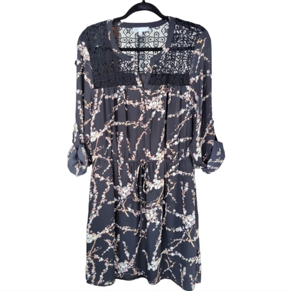 DR2 Woman's Black Floral Semi Sheer Dress with Pockets Size L - Picture 1 of 11